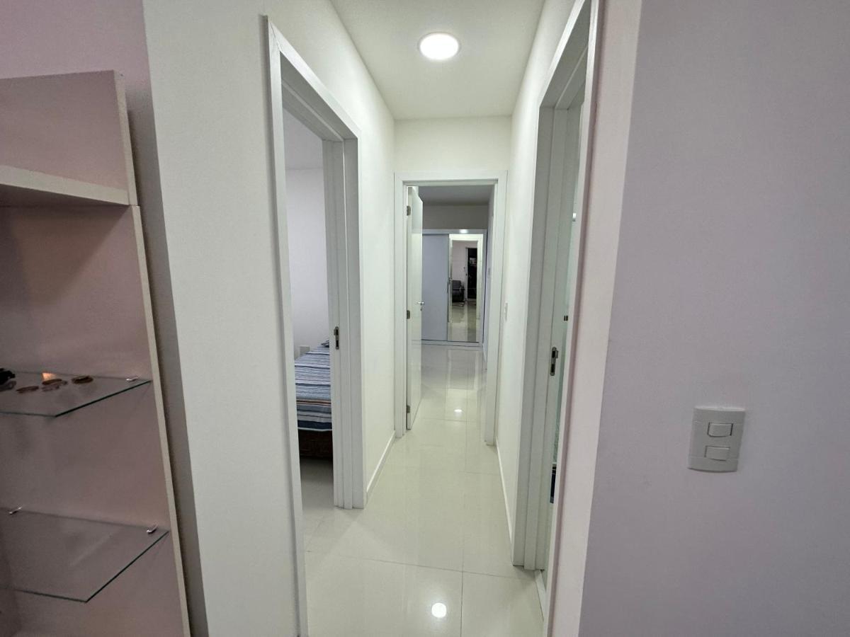 A 300 Metros Da De Itaparica E Efrente O Shoping Bullevard Apartment