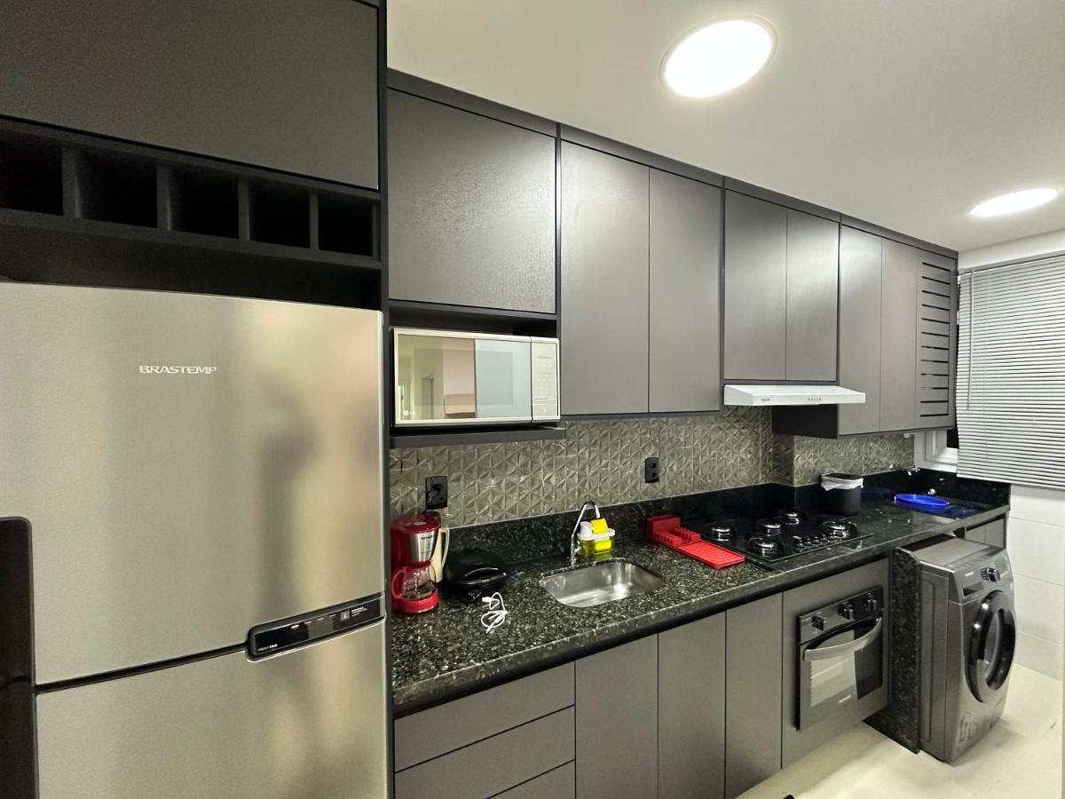 A 300 Metros Da De Itaparica E Efrente O Shoping Bullevard Apartment